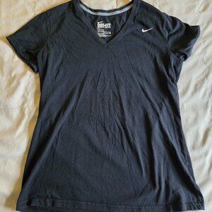 Black Nike Dri-Fit V-Neck Exercise Top Size XL